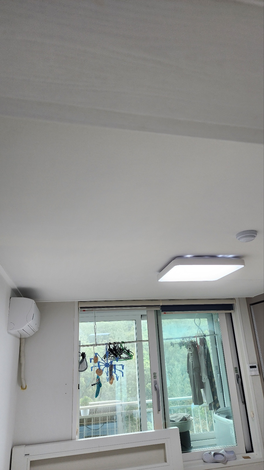 2944258182_sti2Pb3m_a2acadcddaf25d3eeef20d596605798dd2f8596e.jpg 이미지크게보기